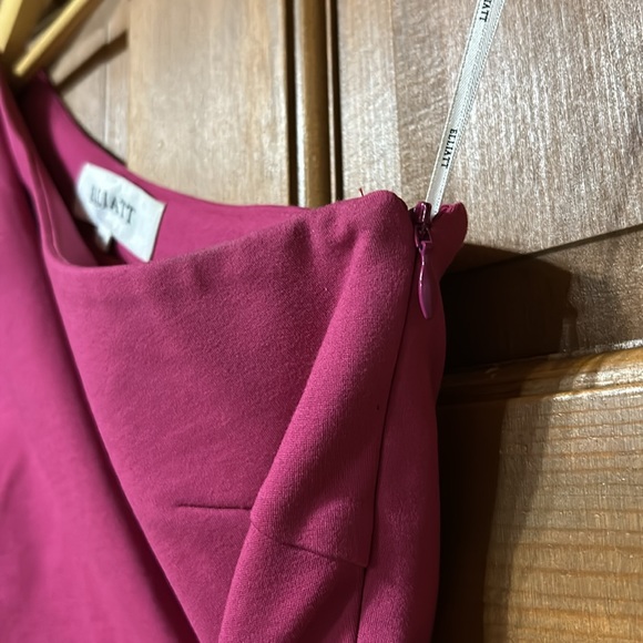 LACUNNE
ELLIE DRESS By Elliatt XS - Picture 8 of 12